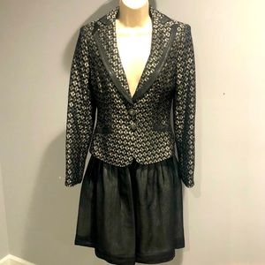 Gorgeous Kay Unger jacket & skirt set suit